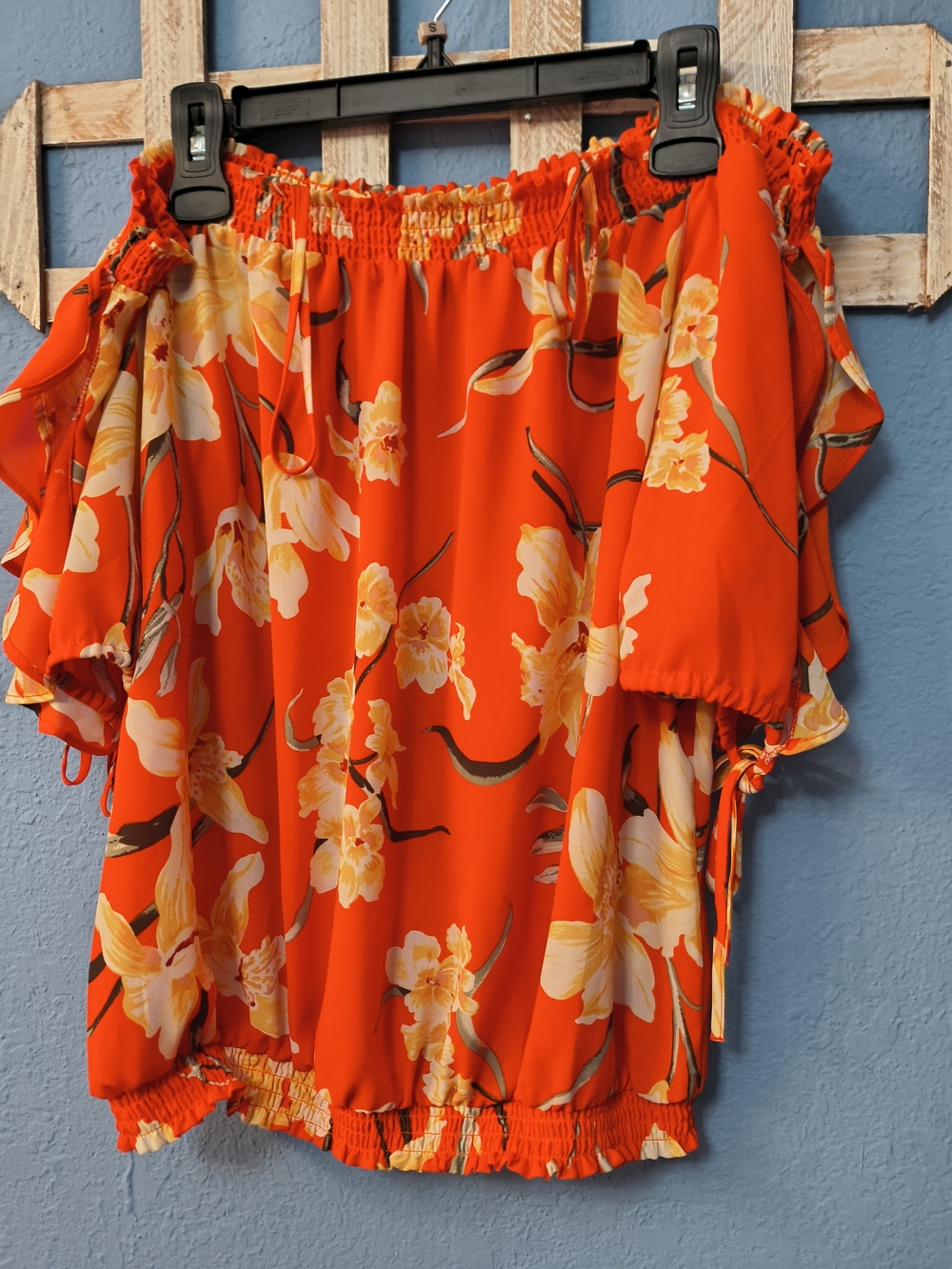 New York & Company Orange Floral Off-Shoulder Blouse